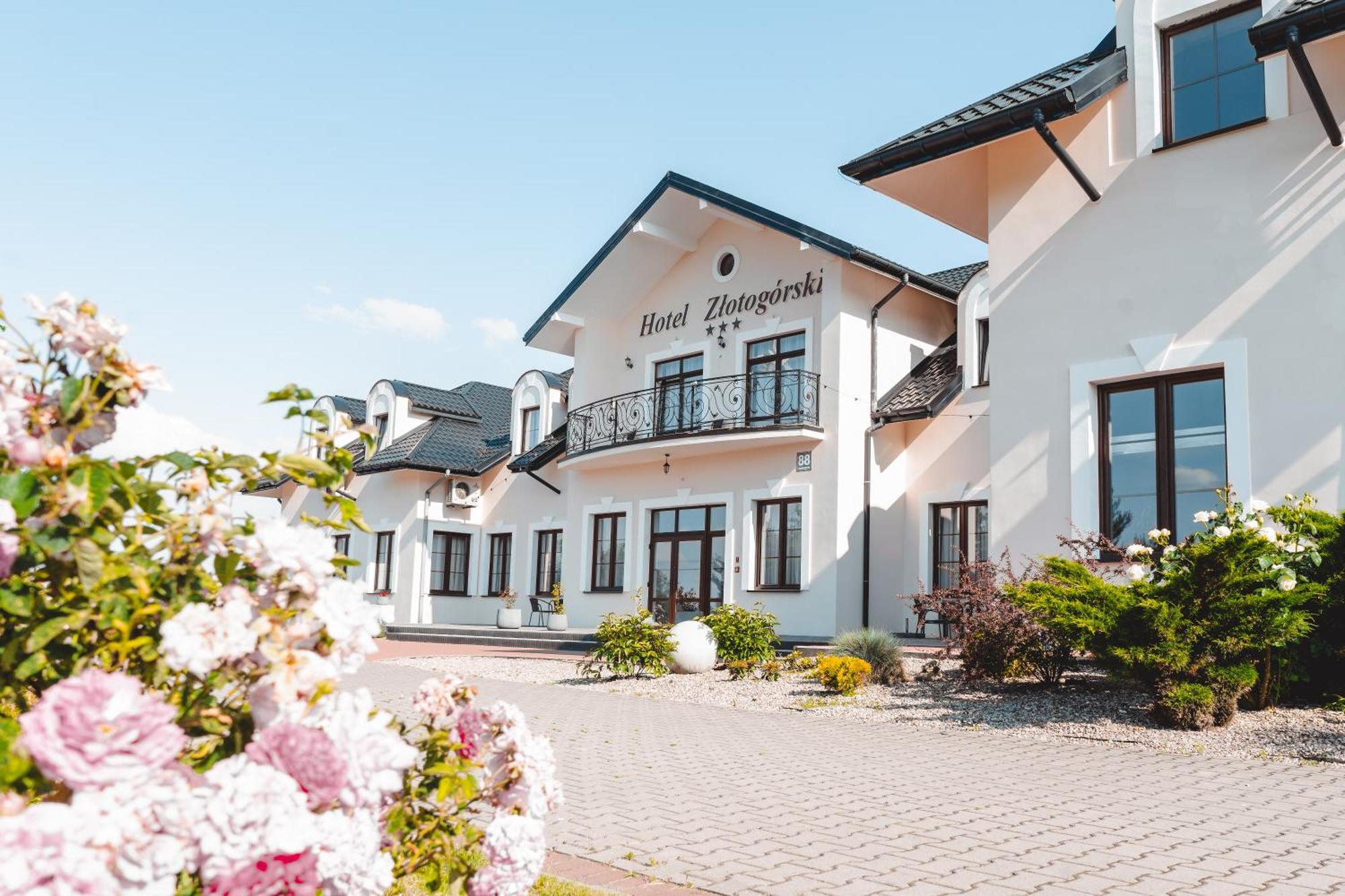 Hotel Zlotogorski Koscielec エクステリア 写真